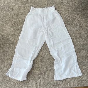 White flow pants